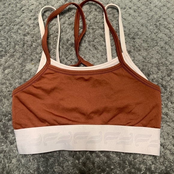 Sports Bra - Picture 1 of 3